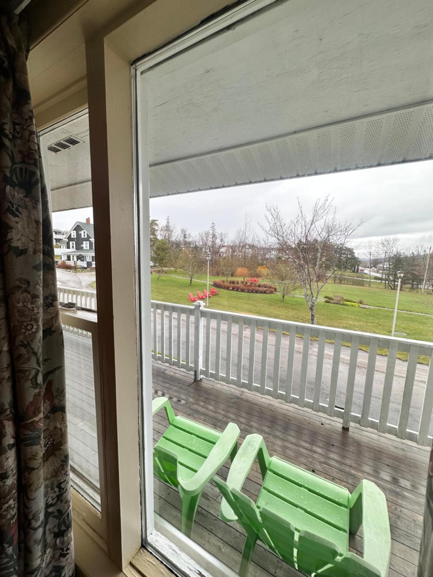Ceilidh Country Lodge Baddeck Inlet Exteriör bild